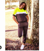 Load image into Gallery viewer, Short sleeves jogger set with Hood